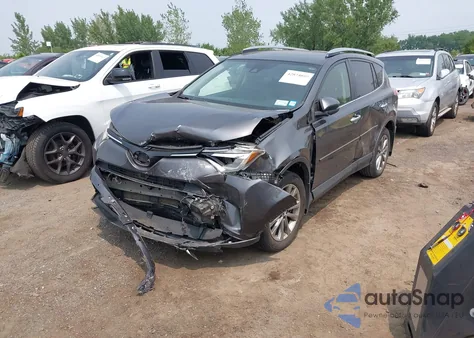 2017 Toyota Rav4 Limited z USA, uszkodzony, nr VIN JTMDFREV3HJ713201